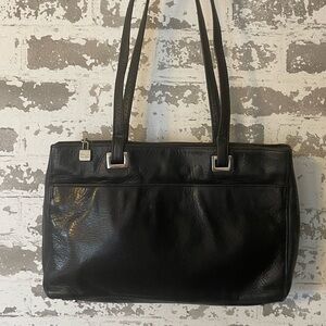 Vintage 90s Perlina Butter Soft Black Leather Minimalist Shoulder Bag Career